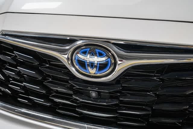 Thumbnail: 2022 Toyota Highlander - 9