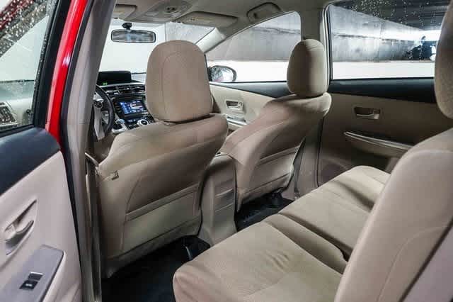 Thumbnail: 2013 Toyota Prius v - 18