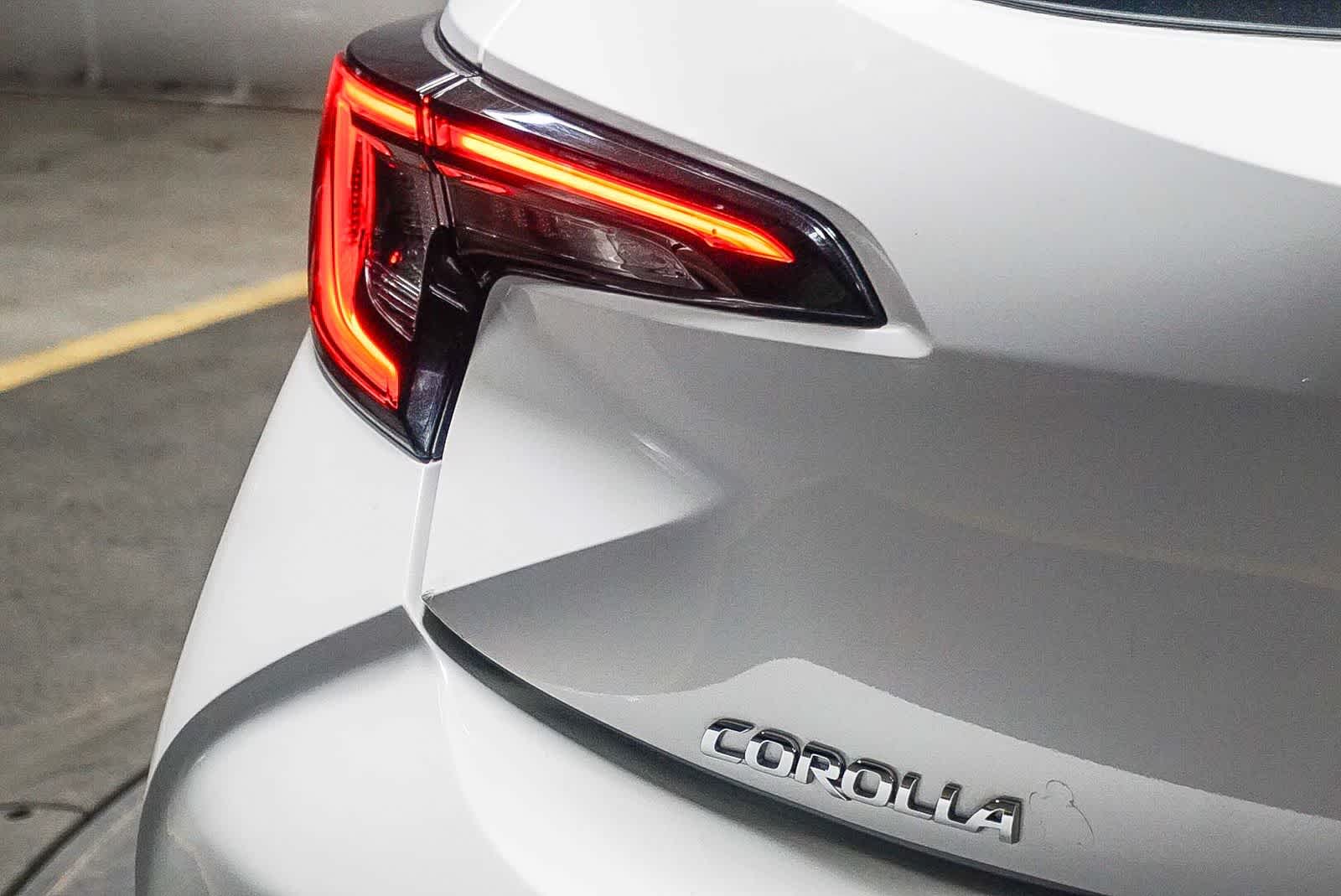 Thumbnail: 2024 Toyota Corolla - 12