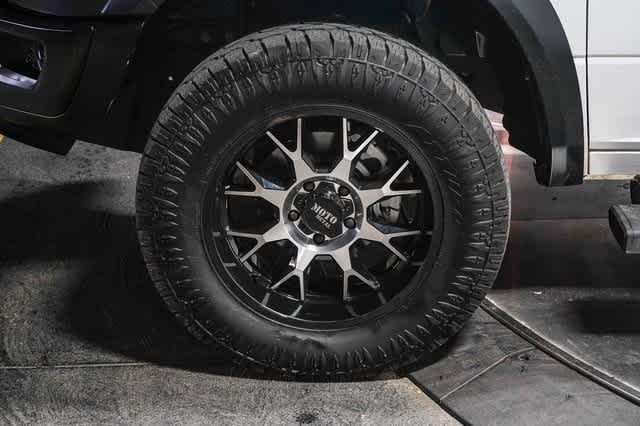 Thumbnail: 2020 RAM 1500 Classic - 6