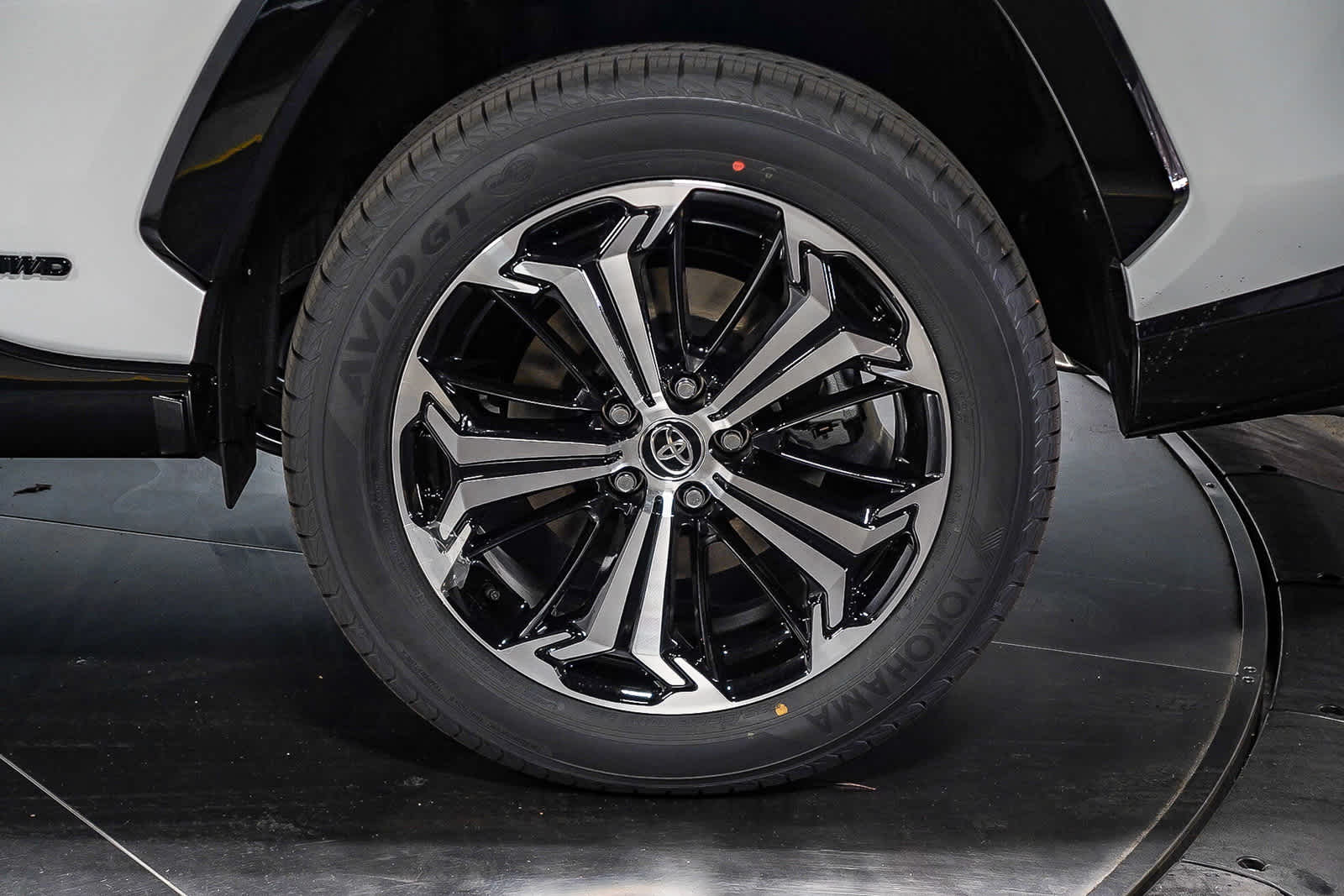 Thumbnail: 2025 Toyota RAV4 - 10