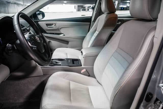 Thumbnail: 2015 Toyota Camry - 17