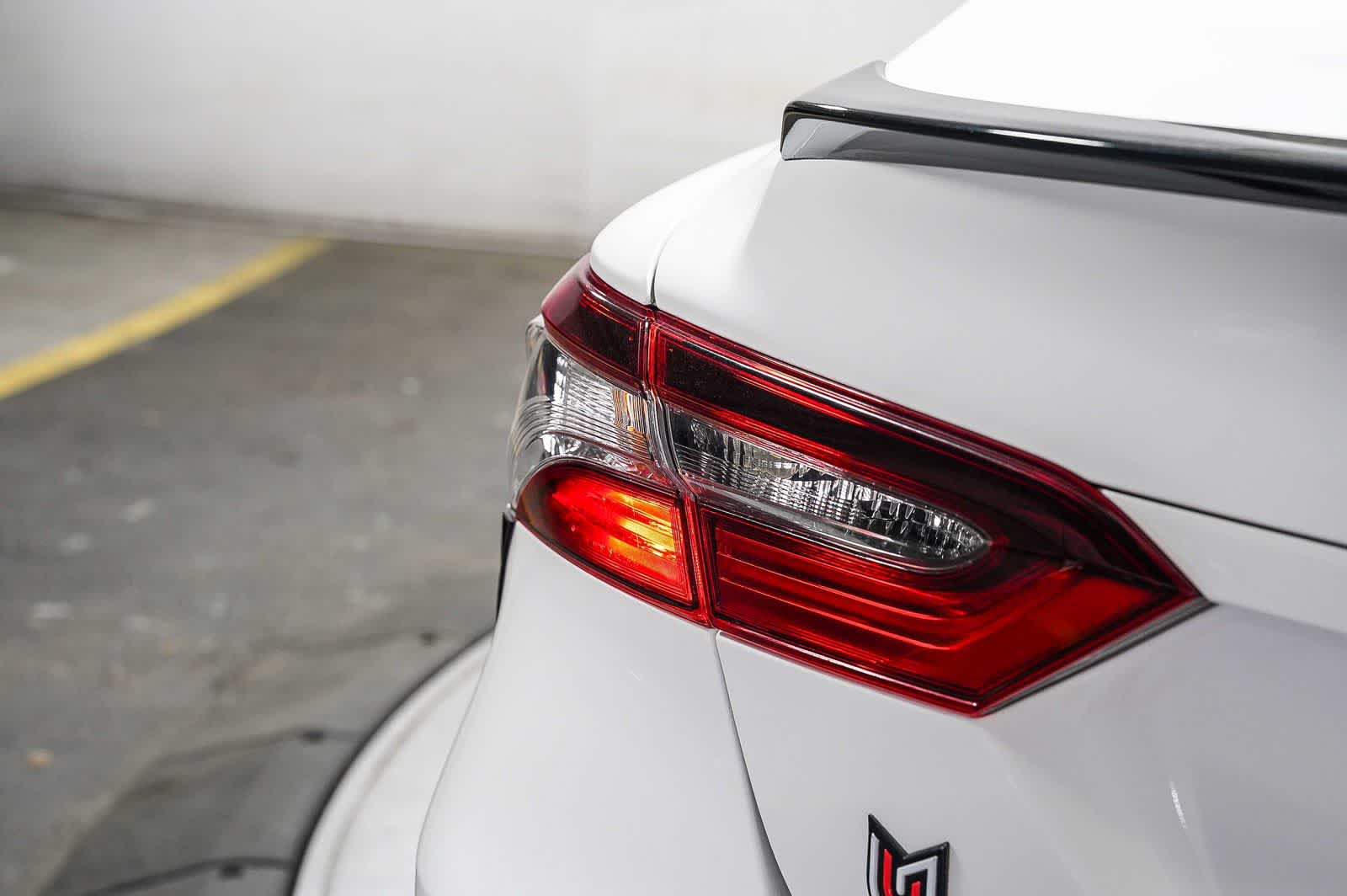 Thumbnail: 2021 Toyota Camry - 12
