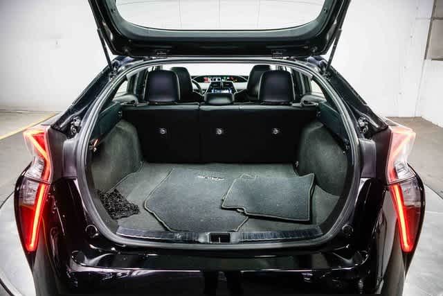 Thumbnail: 2016 Toyota Prius - 25
