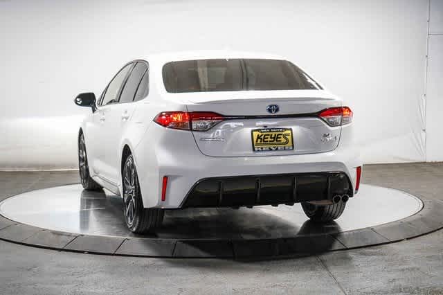 Thumbnail: 2024 Toyota Corolla - 3