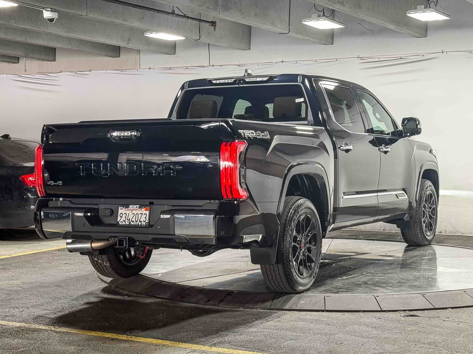 Thumbnail: 2024 Toyota Tundra - 9