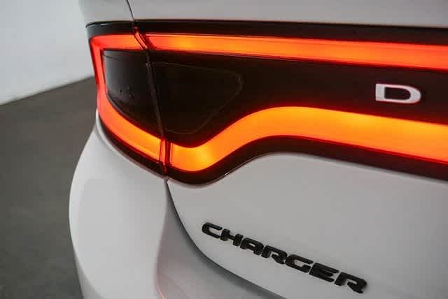 Thumbnail: 2017 Dodge Charger - 12