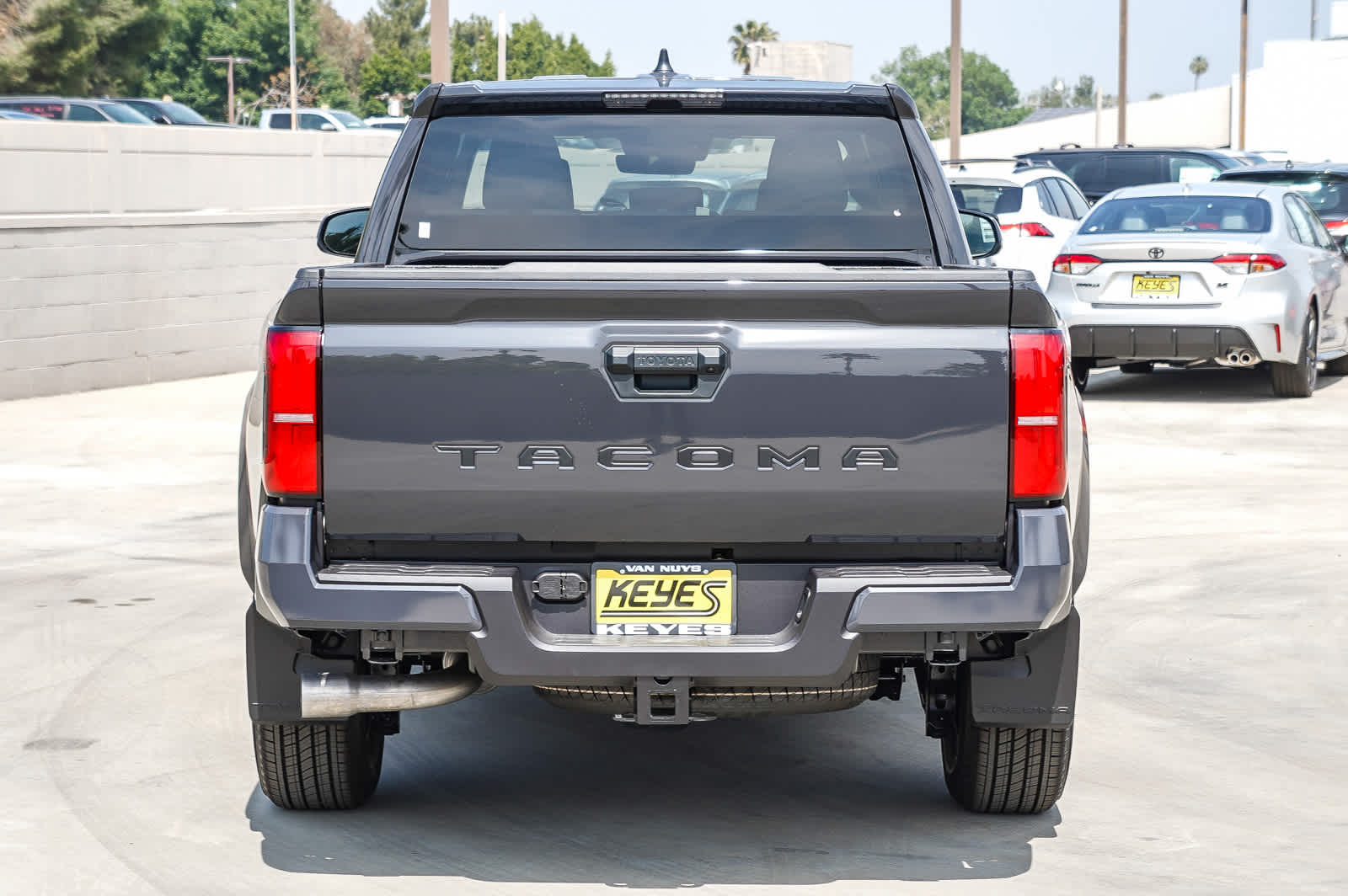 Thumbnail: 2025 Toyota Tacoma - 5