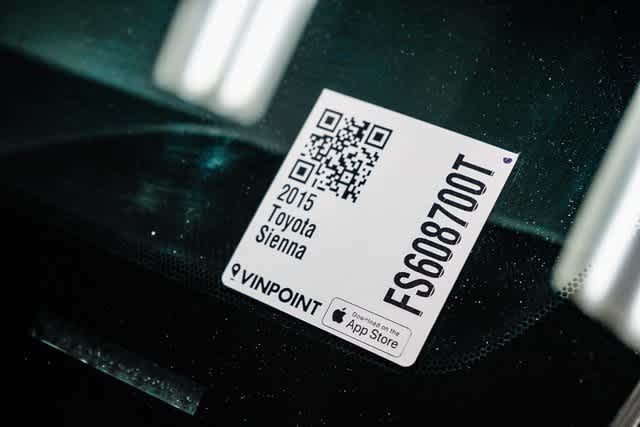 Thumbnail: 2015 Toyota Sienna - 30