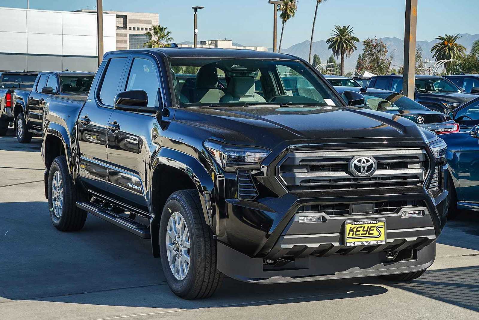 Thumbnail: 2025 Toyota Tacoma - 3