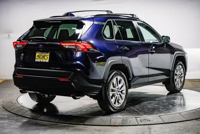Thumbnail: 2022 Toyota RAV4 - 5
