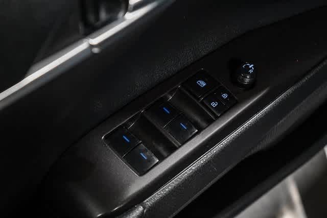 Thumbnail: 2023 Toyota Camry - 22