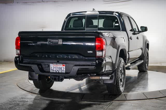 Thumbnail: 2018 Toyota Tacoma - 7