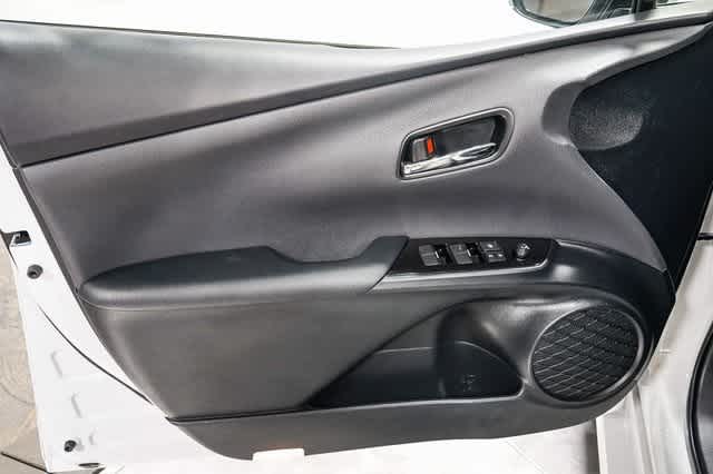 2022 Toyota Prius Prime XLE 22