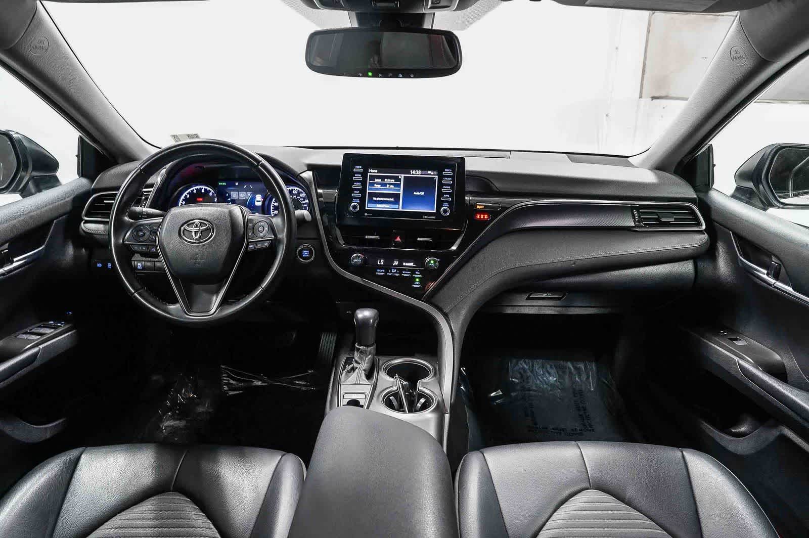 Thumbnail: 2021 Toyota Camry - 13