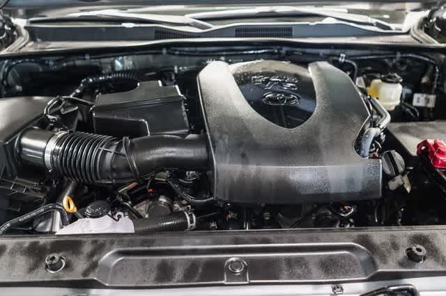Thumbnail: 2022 Toyota Tacoma - 26