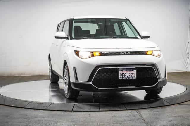 2023 Kia Soul LX 5