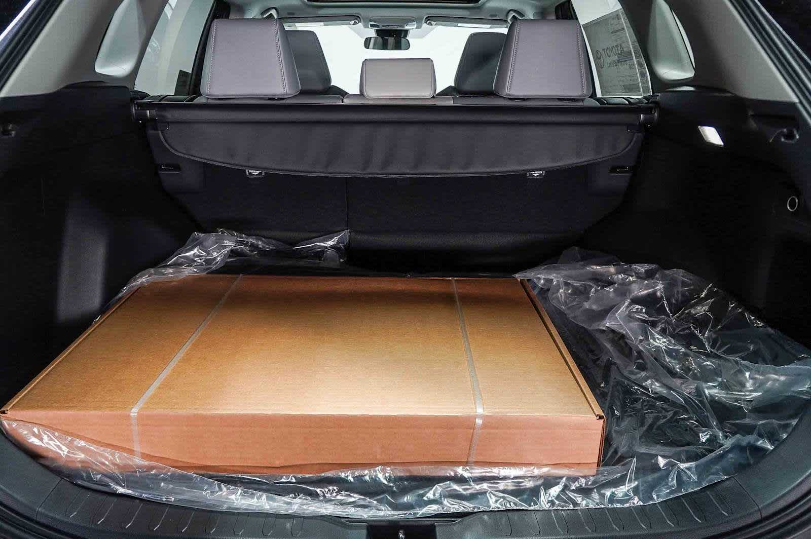 Thumbnail: 2025 Toyota RAV4 - 30