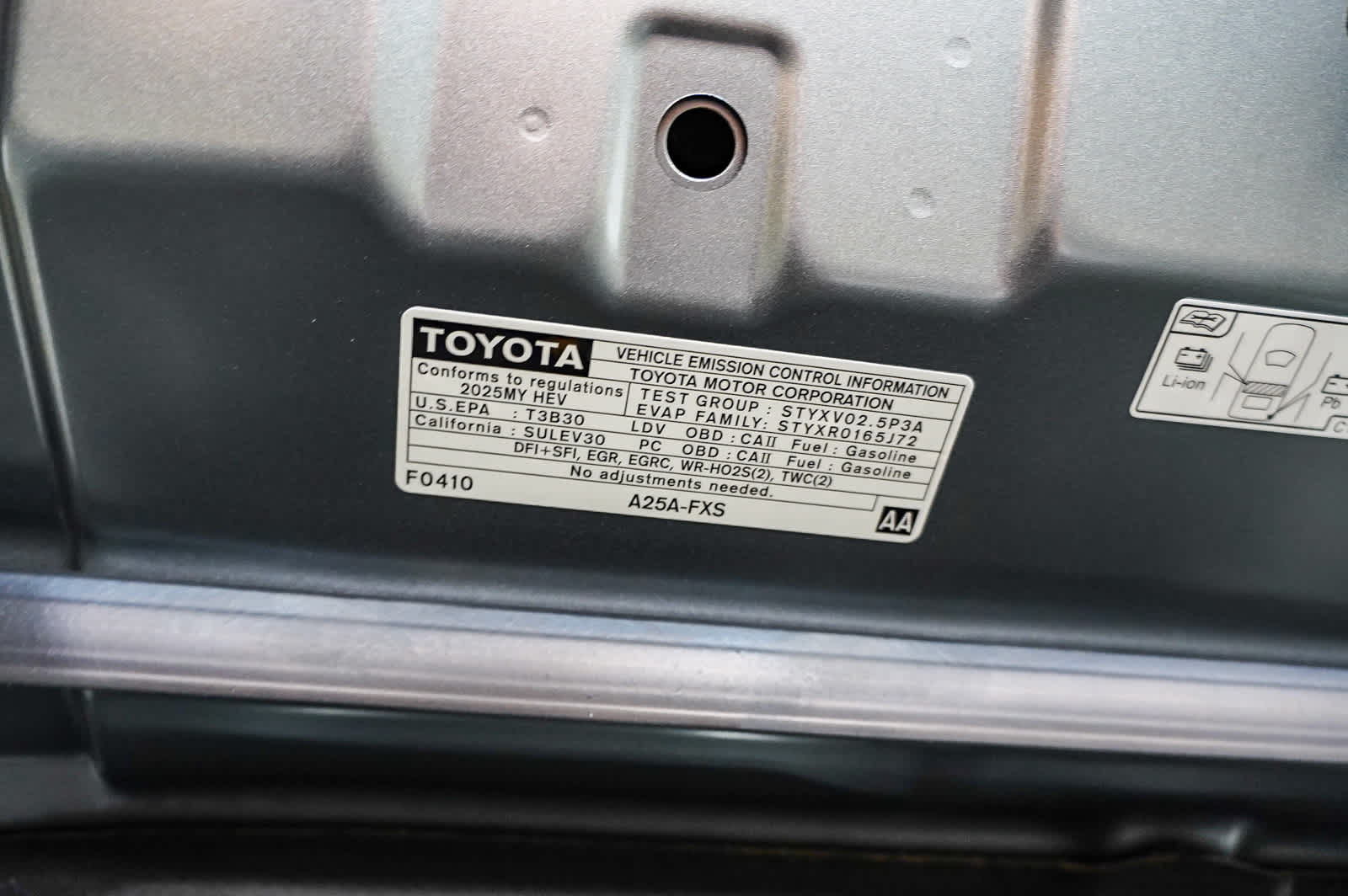 Thumbnail: 2025 Toyota Camry - 13