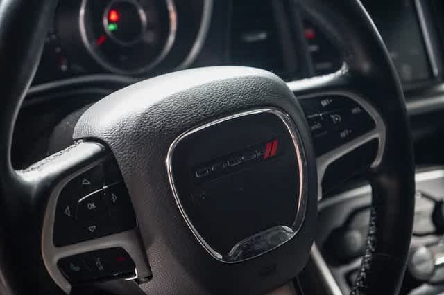 Thumbnail: 2015 Dodge Challenger - 21