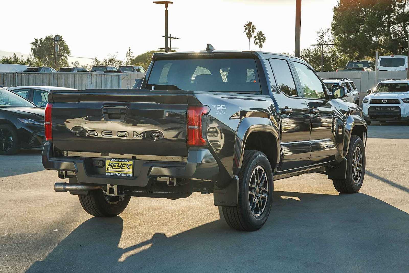 Thumbnail: 2025 Toyota Tacoma - 4