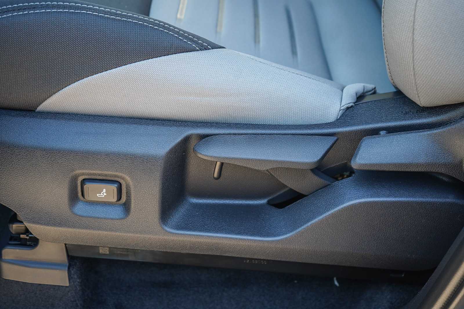 Thumbnail: 2025 Toyota Tacoma - 24