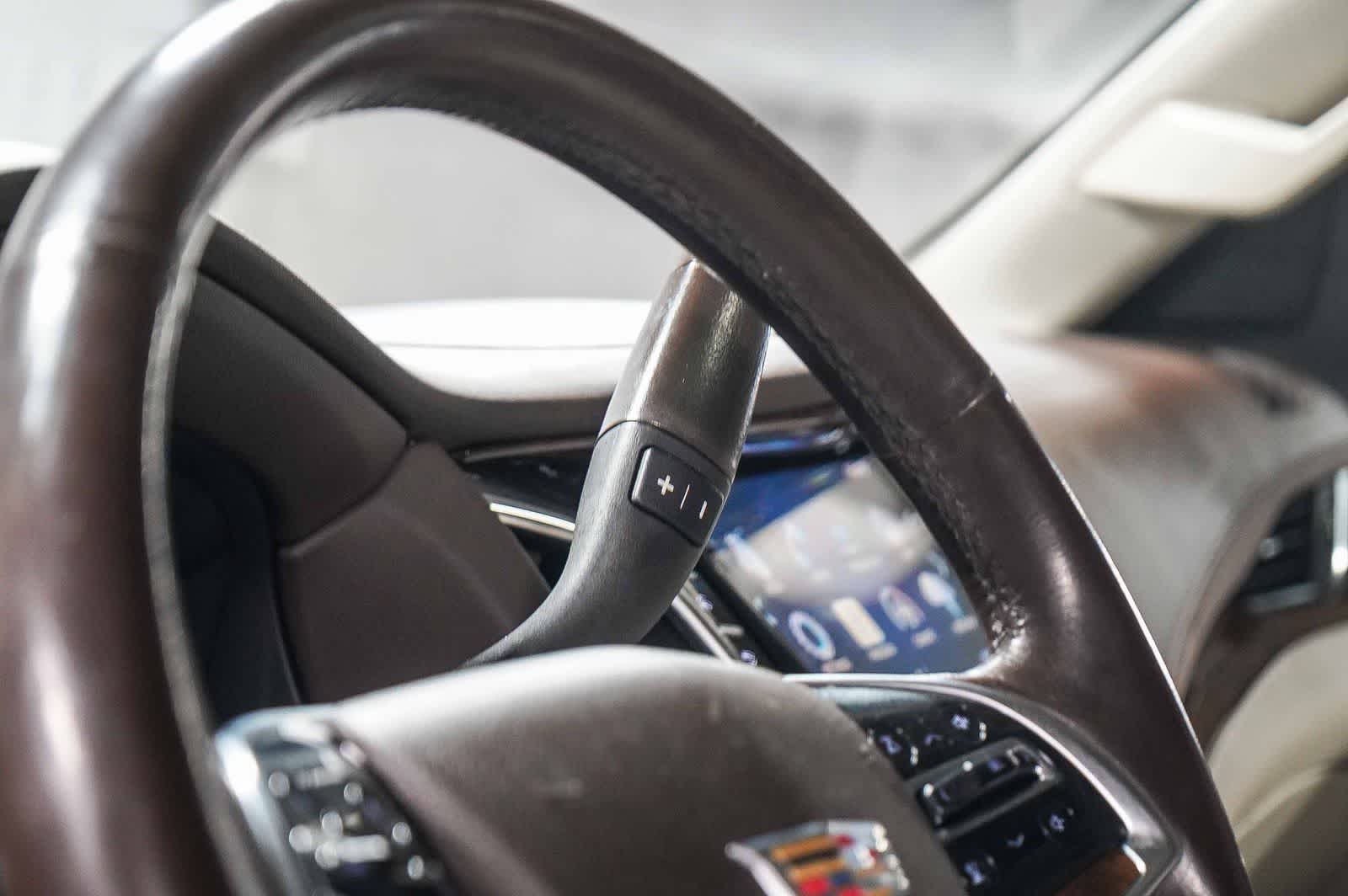 Thumbnail: 2016 Cadillac Escalade - 24