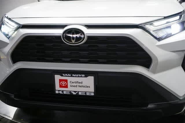 Thumbnail: 2023 Toyota RAV4 - 9