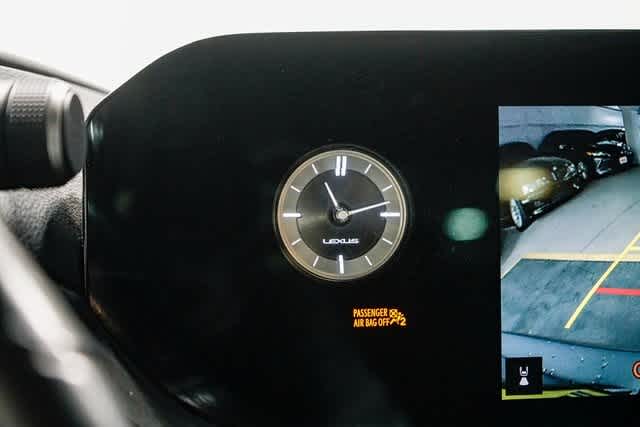 Thumbnail: 2025 Lexus ES - 23