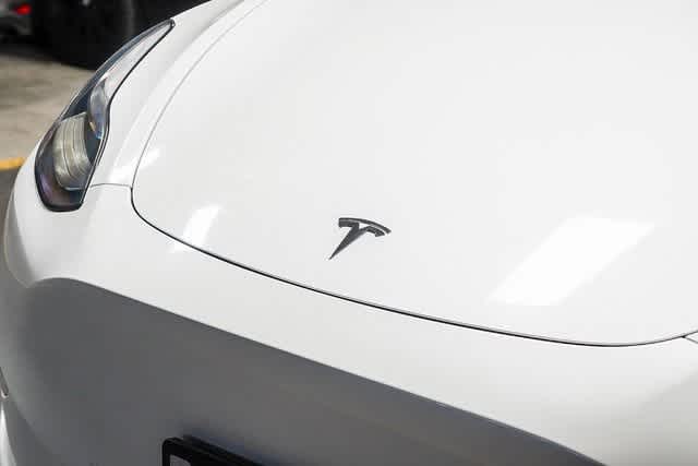 Thumbnail: 2021 Tesla Model Y - 8