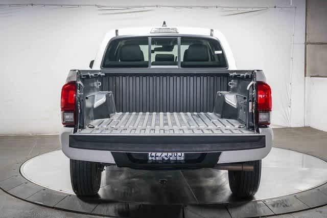 Thumbnail: 2021 Toyota Tacoma - 26