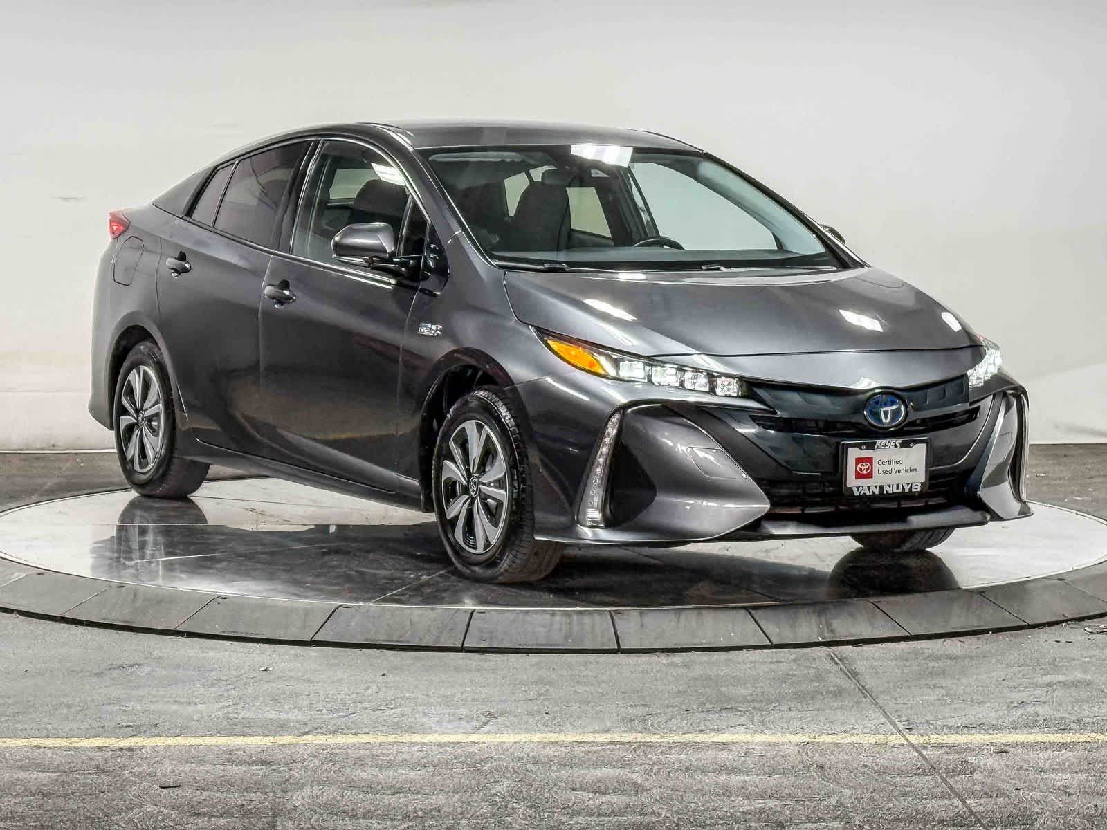 Thumbnail: 2019 Toyota Prius Prime - 5