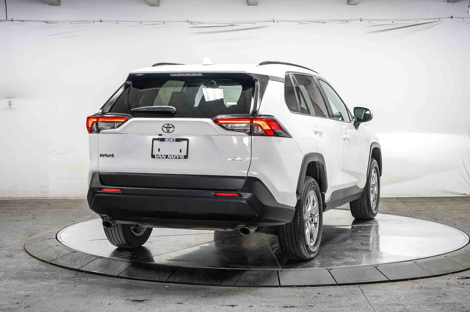 Thumbnail: 2024 Toyota RAV4 - 5
