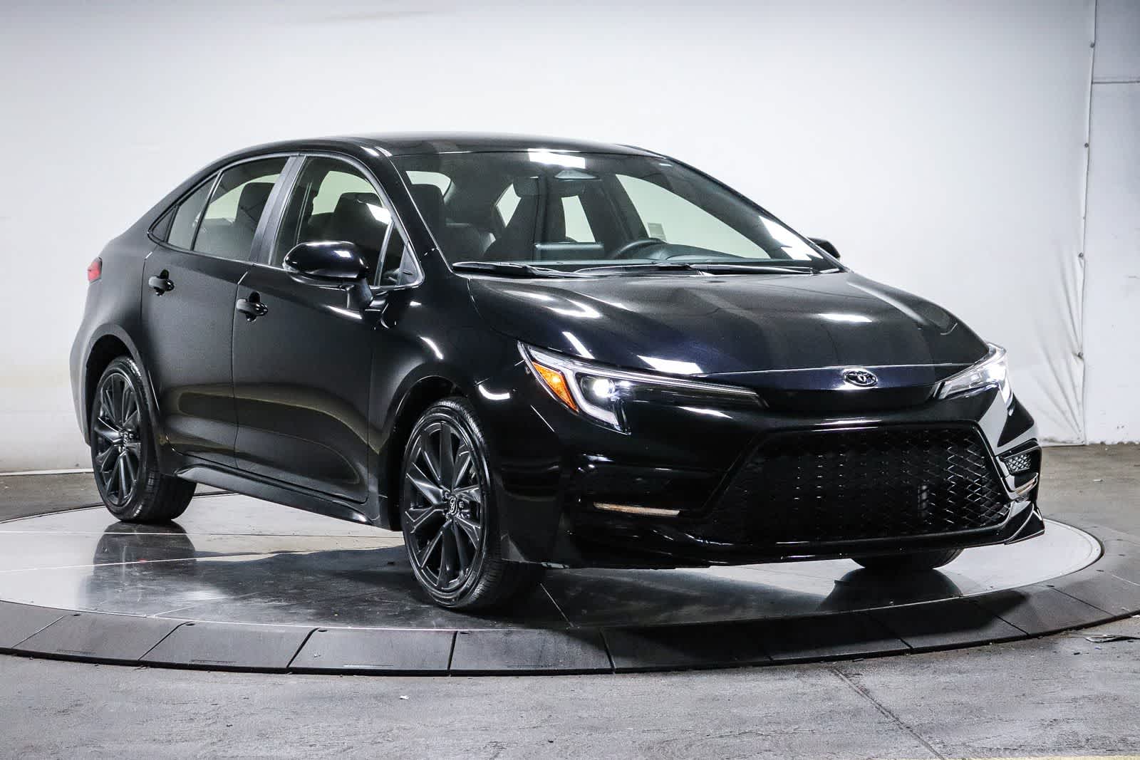 Thumbnail: 2023 Toyota Corolla - 6