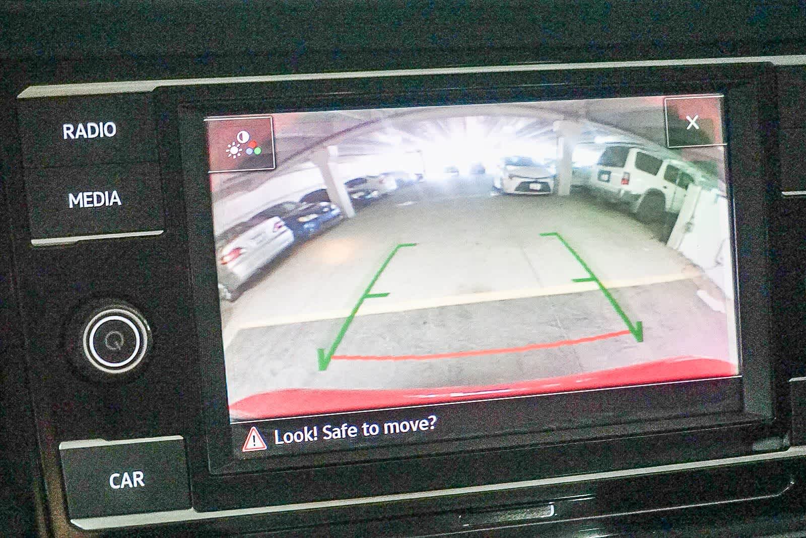 Thumbnail: 2019 Volkswagen Jetta - 22