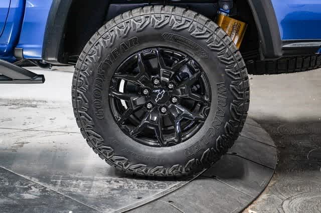 Thumbnail: 2025 Chevrolet Colorado - 10