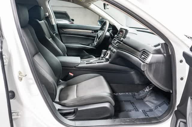 Thumbnail: 2019 Honda Accord - 16