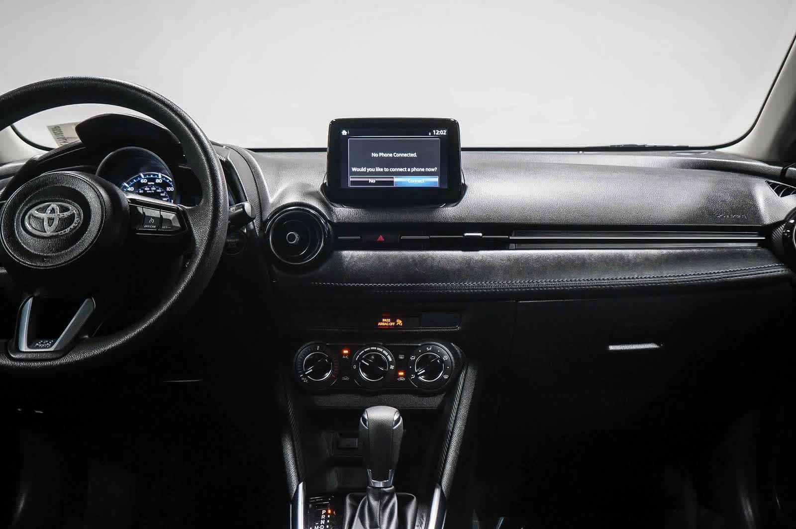 Thumbnail: 2020 Toyota Yaris - 14