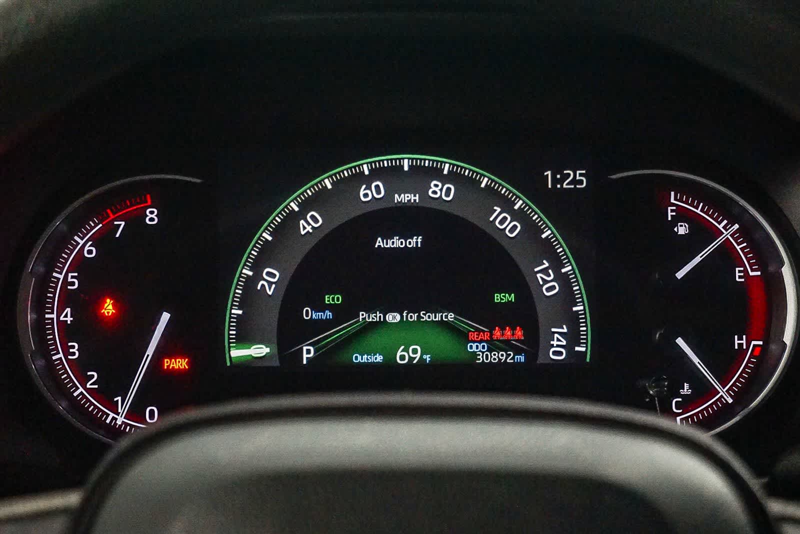 Thumbnail: 2025 Toyota RAV4 - 27