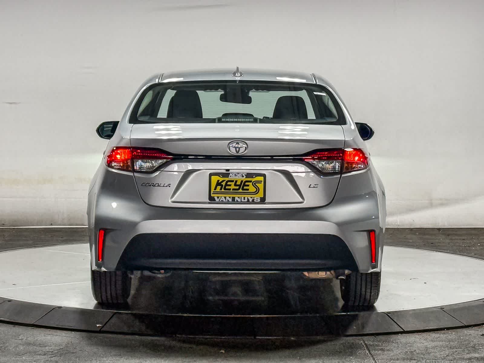 Thumbnail: 2024 Toyota Corolla - 4