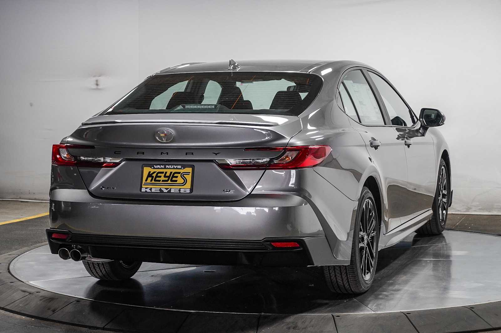 Thumbnail: 2025 Toyota Camry - 4
