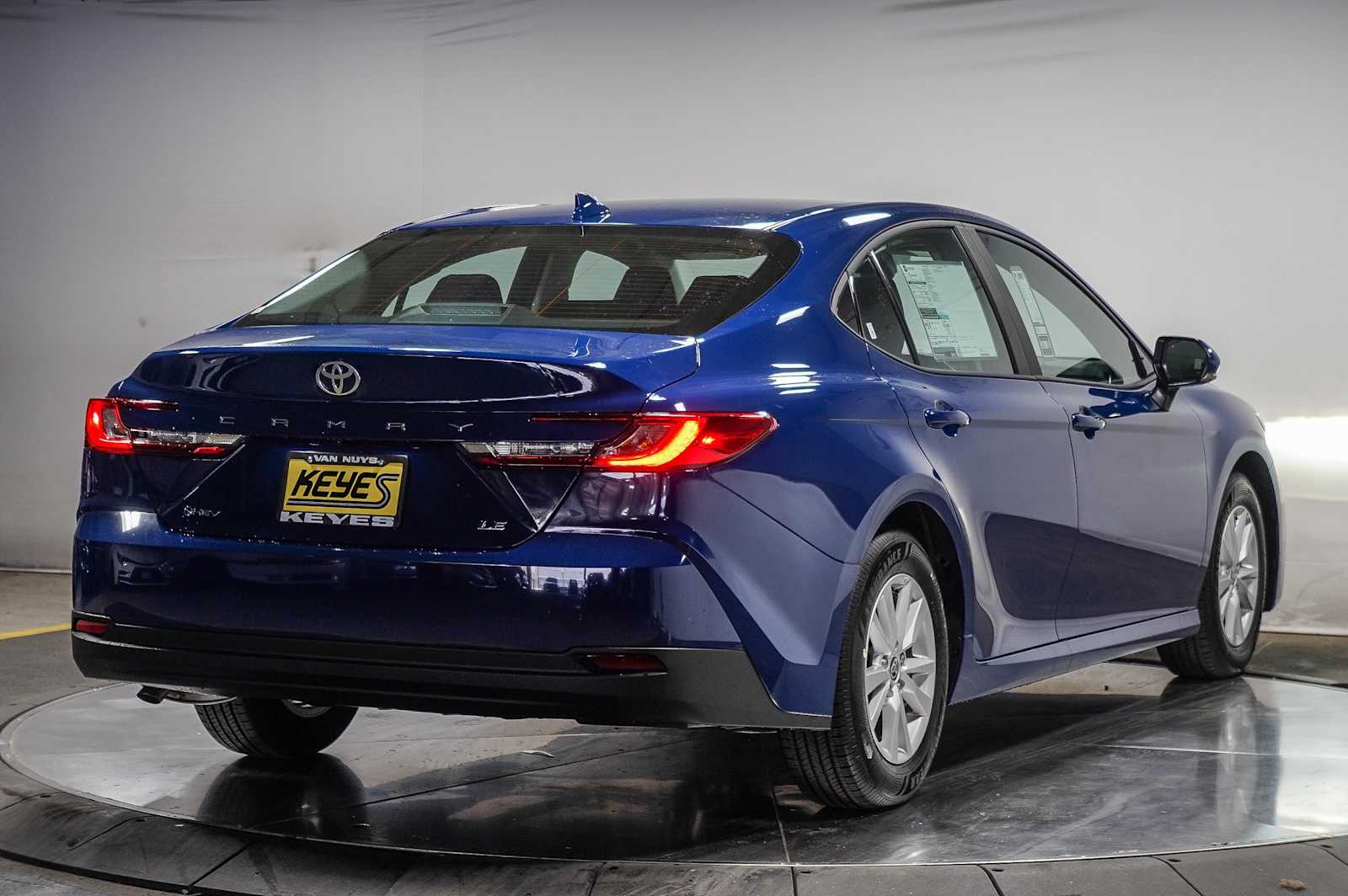 Thumbnail: 2025 Toyota Camry - 4