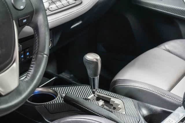 Thumbnail: 2015 Toyota RAV4 - 24