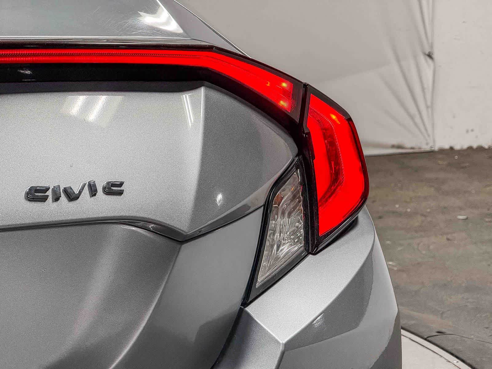 Thumbnail: 2019 Honda Civic - 11