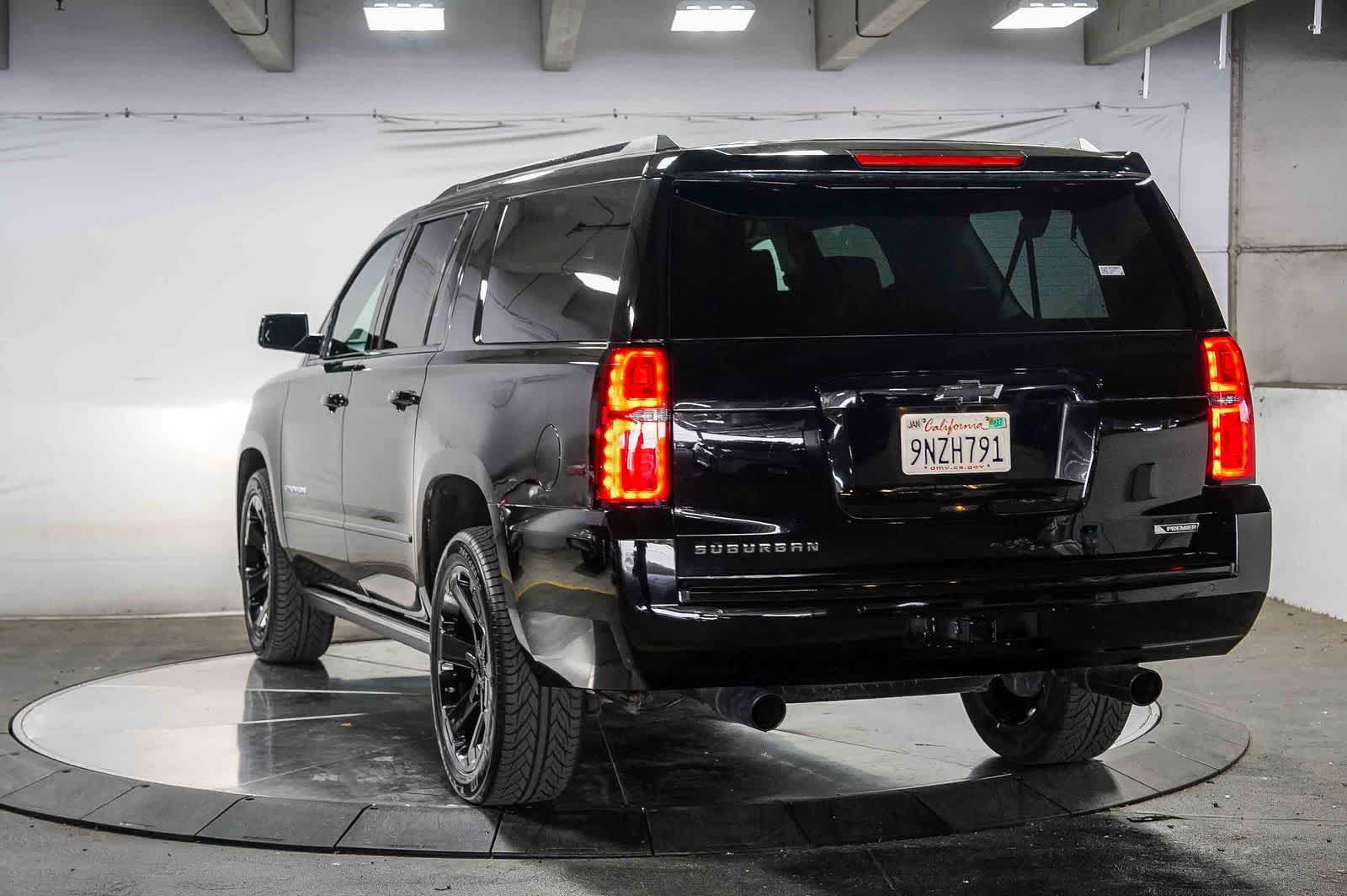 Thumbnail: 2018 Chevrolet Suburban - 2