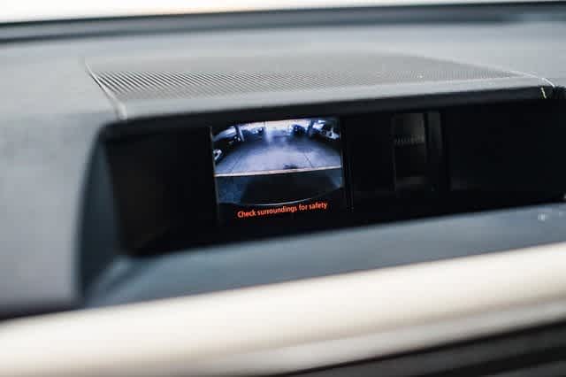 Thumbnail: 2012 Toyota Sienna - 26