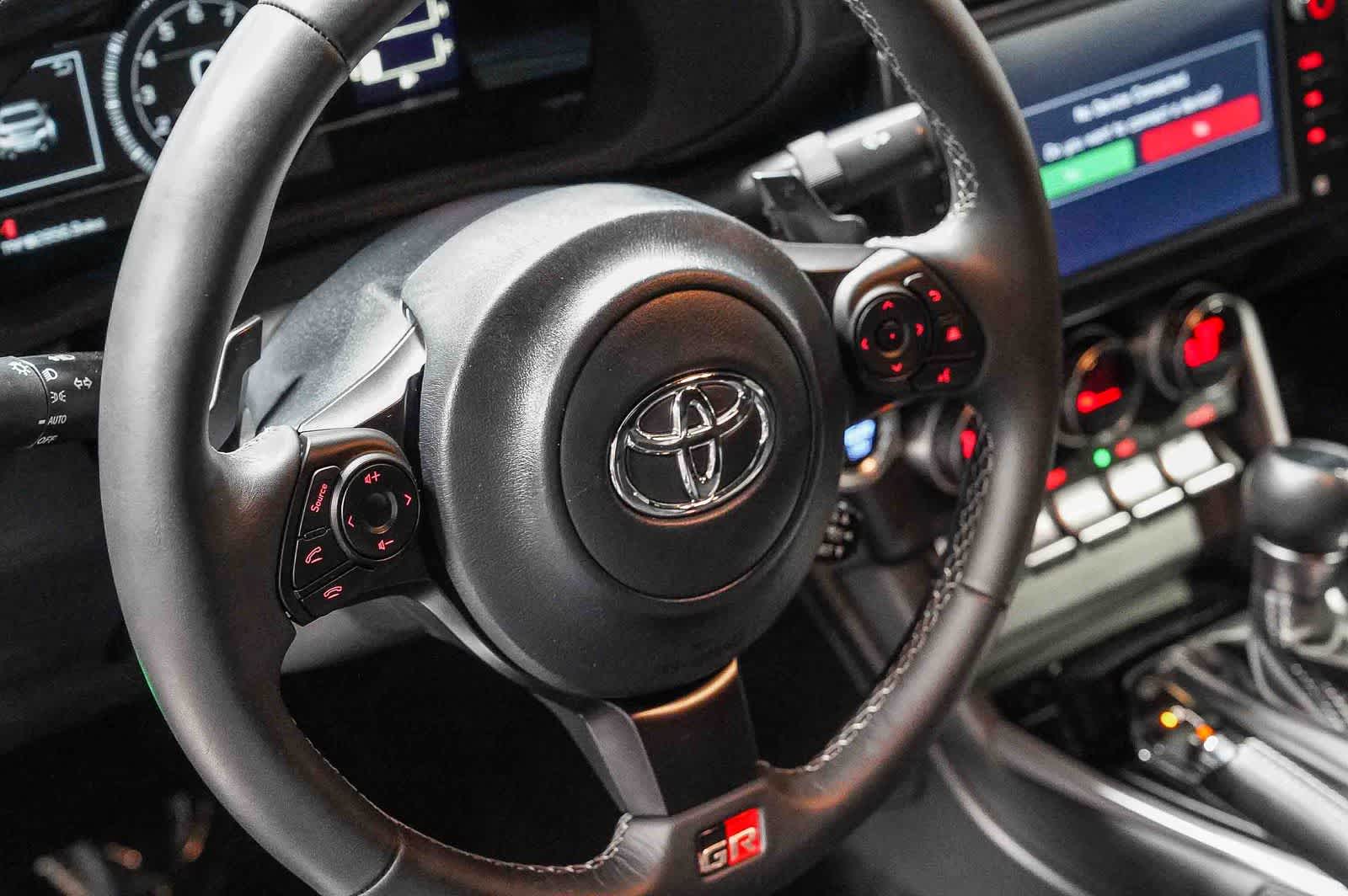 Thumbnail: 2025 Toyota GR86 - 20