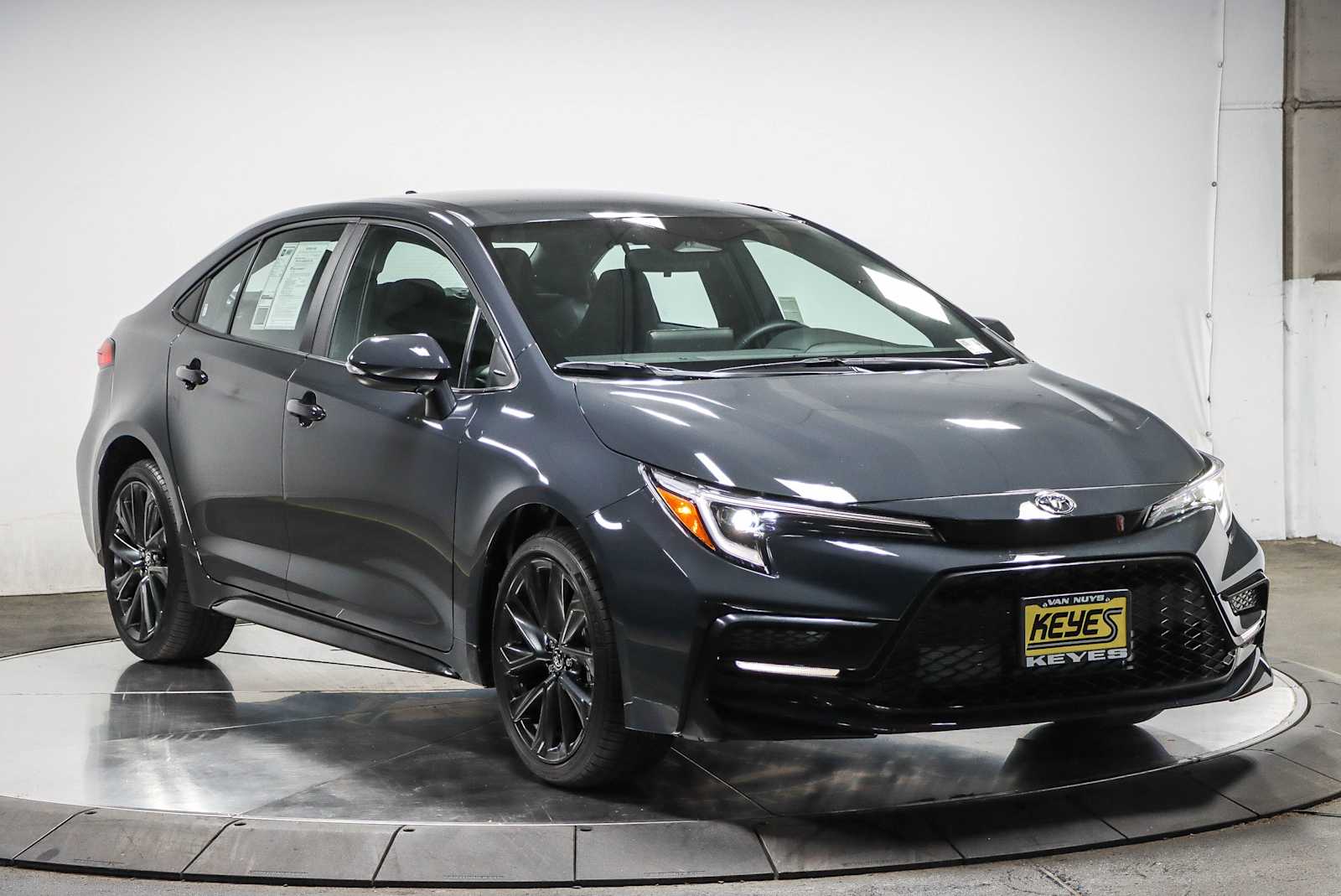 Thumbnail: 2025 Toyota Corolla - 5