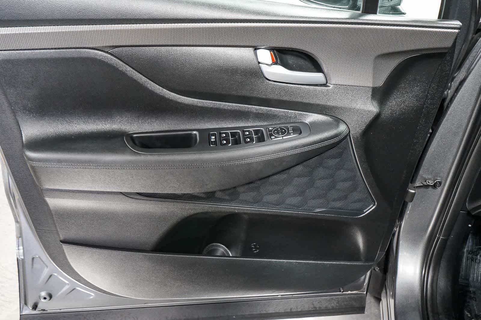 Thumbnail: 2019 Hyundai Santa Fe - 21