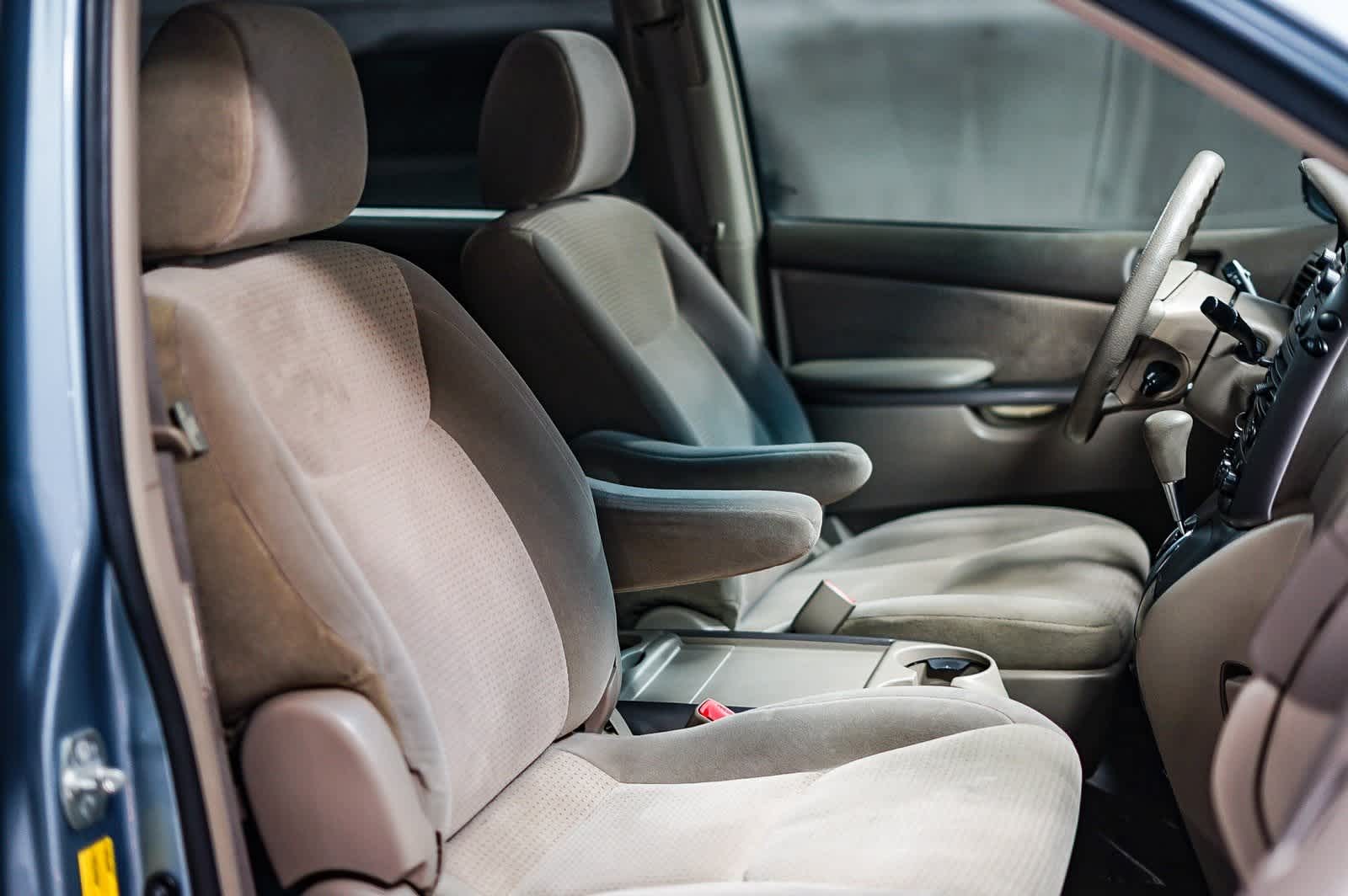 Thumbnail: 2010 Toyota Sienna - 16